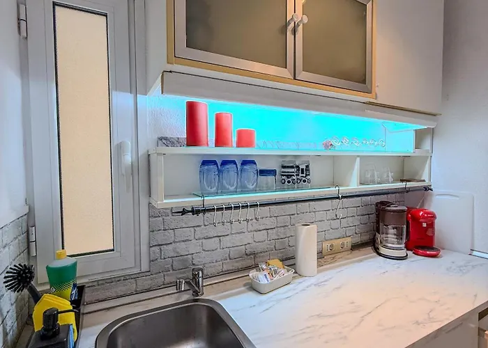 Torres De Yomely - Y6b