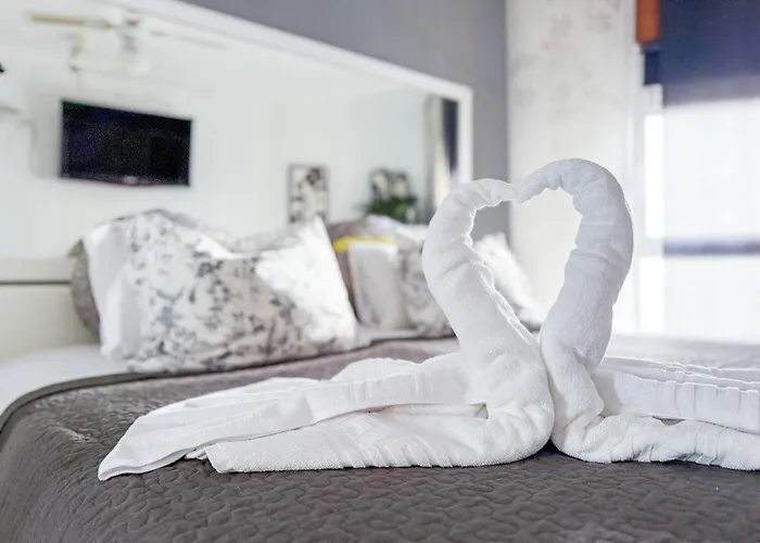 Torres De Yomely - Y6b