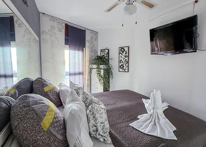 Torres De Yomely - Y6b Apartment *