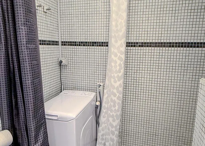 Torres De Yomely - Y6b